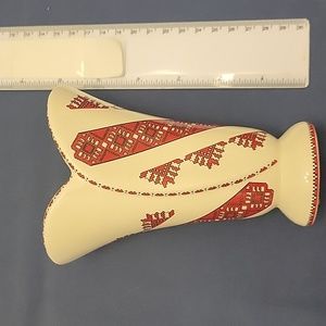 Ukrainian vintage tulip vase